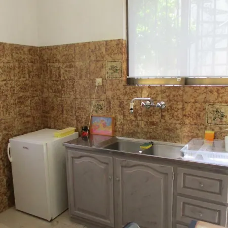 Adorable House For 4 Дом отдыха
