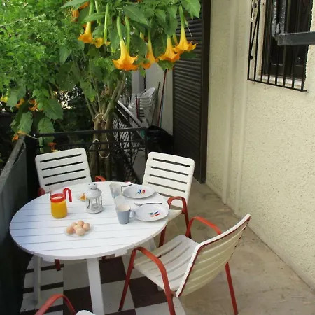 Ferienhaus Adorable House For 4 *